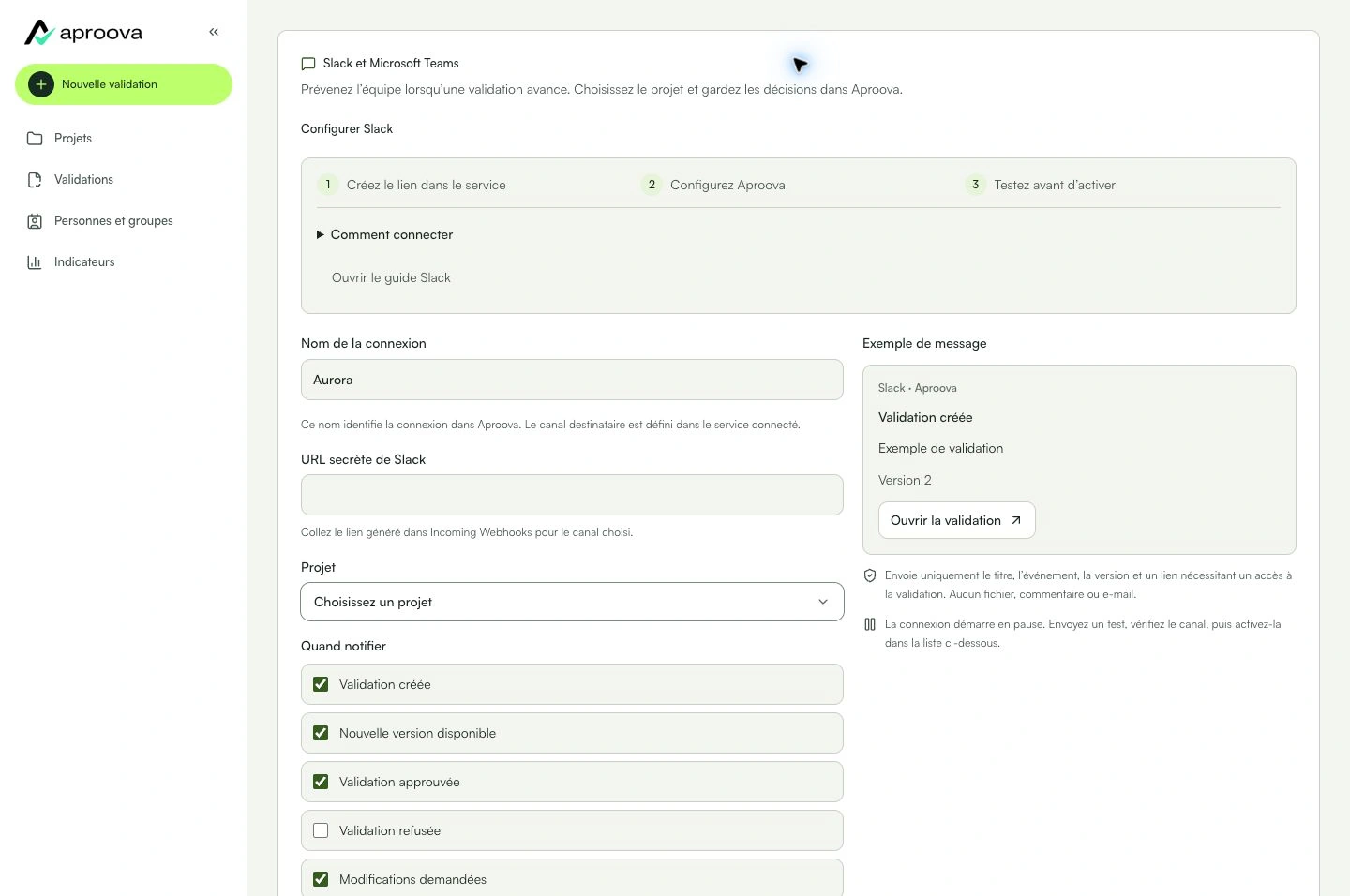 Choisissez projet et événements. Le webhook Slack définit le canal.